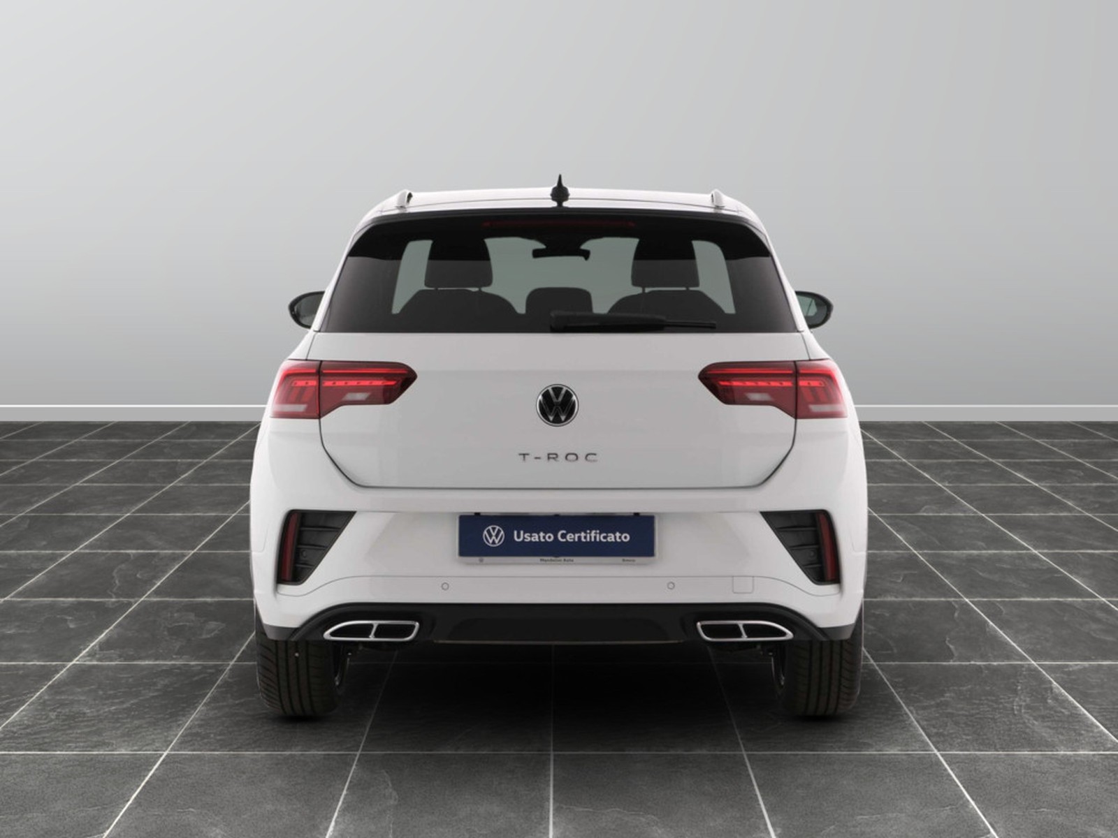 5 - Volkswagen T-Roc 1.0 tsi 115cv r-line plus