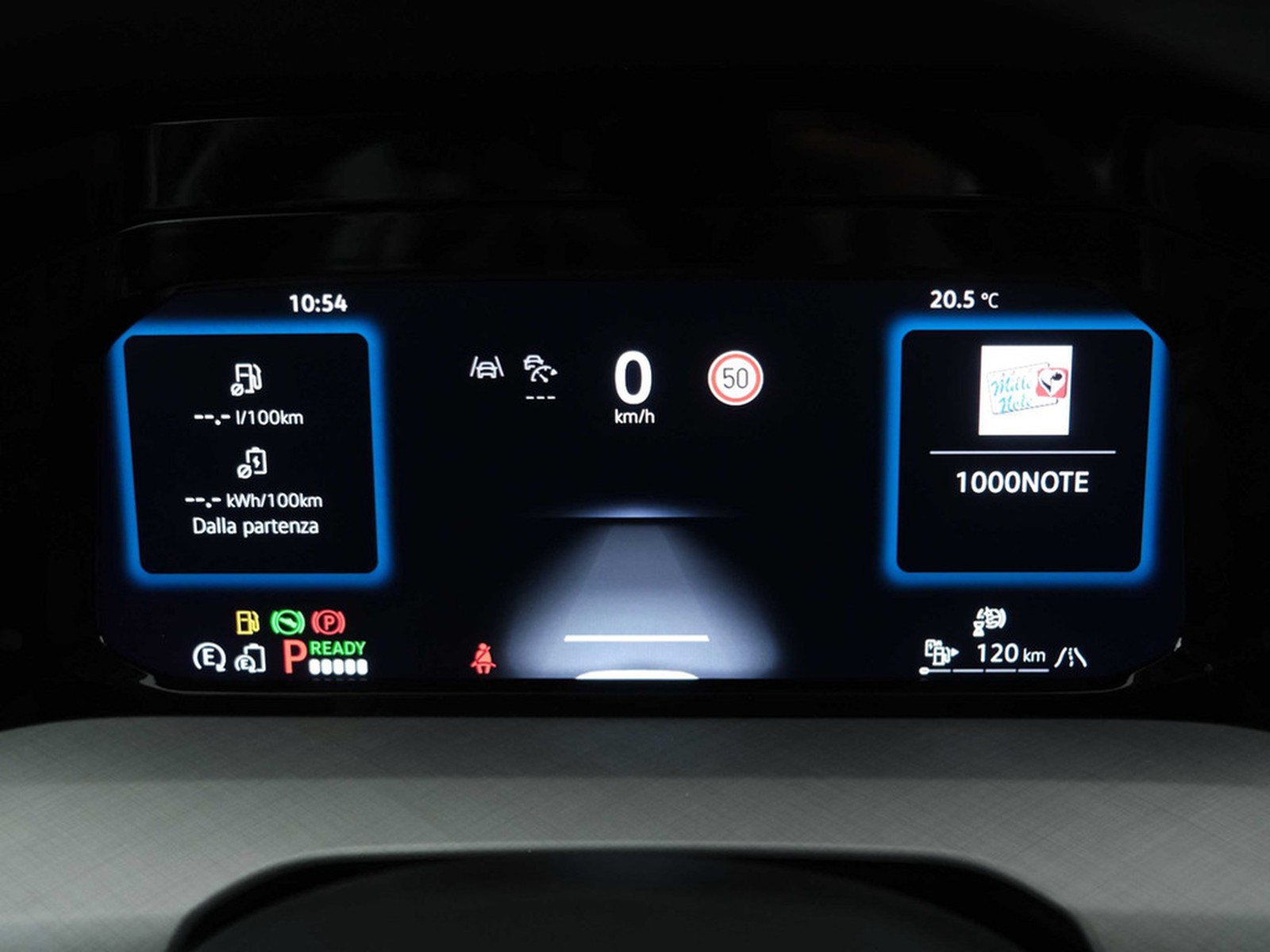 8 - Volkswagen Golf 1.5 tsi ehybrid 204cv edition plus dsg