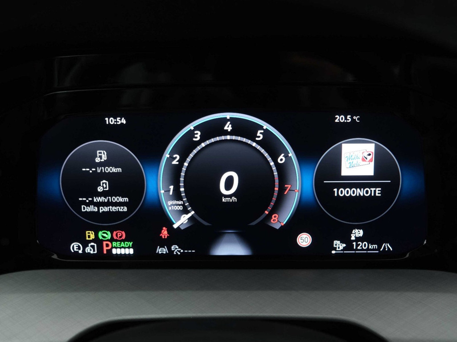 9 - Volkswagen Golf 1.5 tsi ehybrid 204cv edition plus dsg