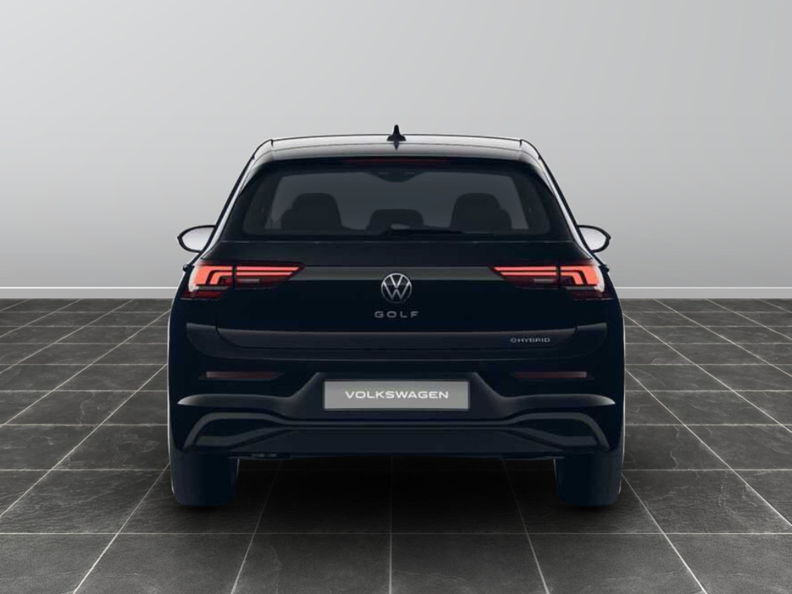 4 - Volkswagen Golf 1.5 tsi ehybrid 204cv edition plus dsg