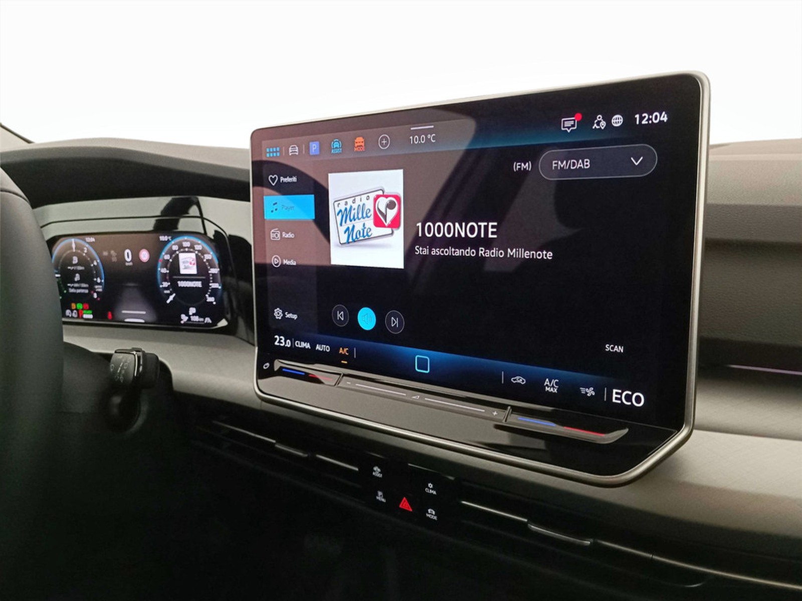 22 - Volkswagen Golf 1.5 tsi ehybrid 204cv edition plus dsg