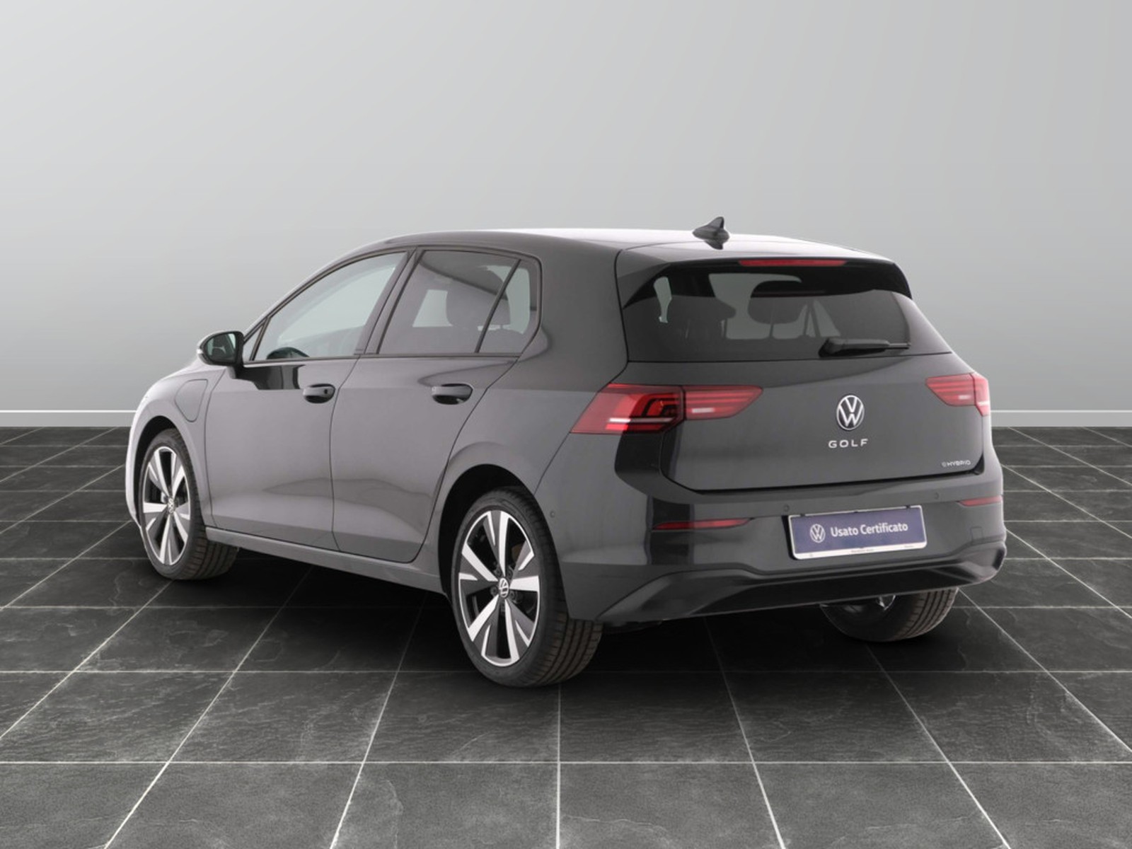 2 - Volkswagen Golf 1.5 tsi ehybrid 204cv edition plus dsg