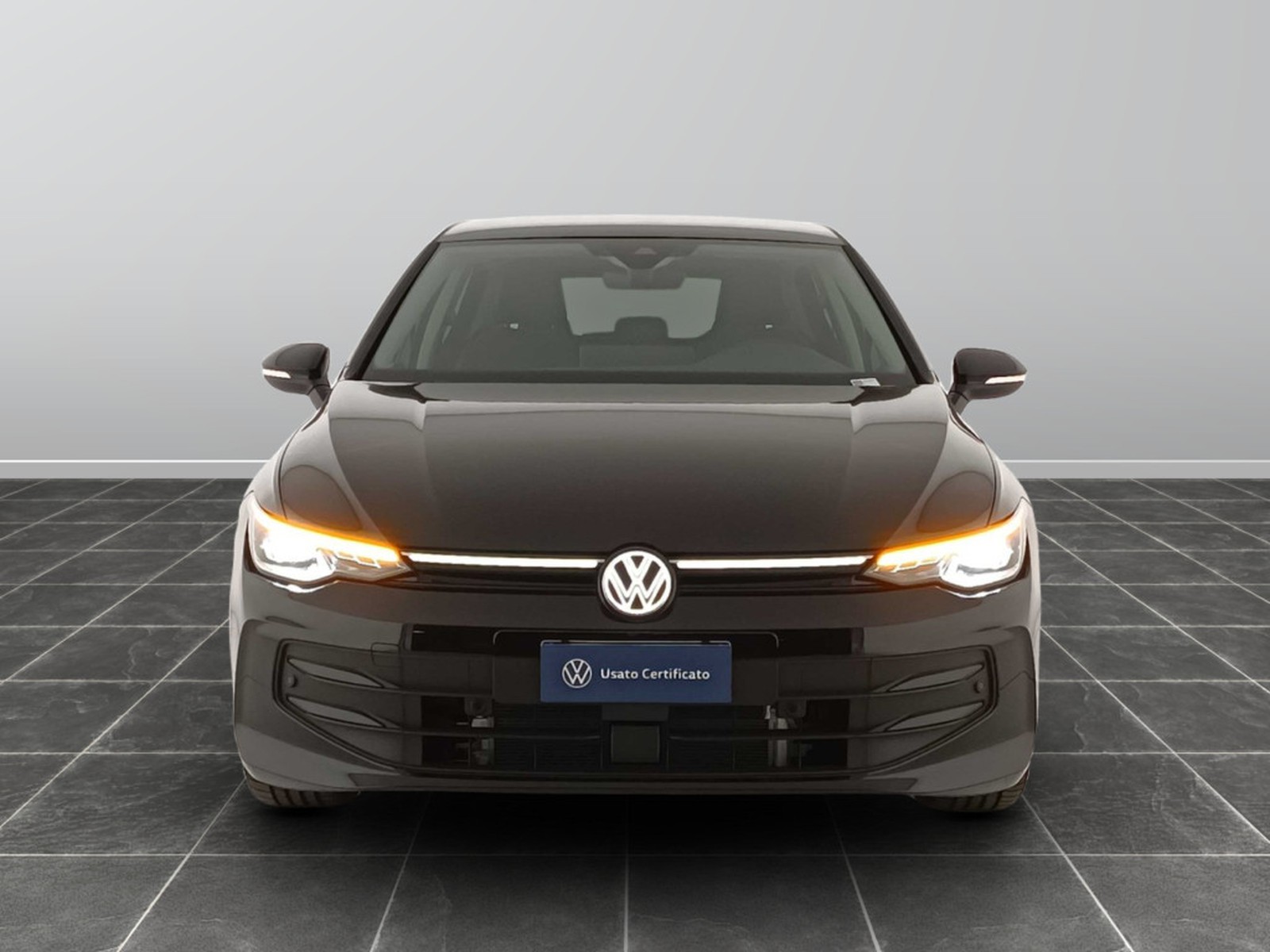 41 - Volkswagen Golf 1.5 tsi ehybrid 204cv edition plus dsg