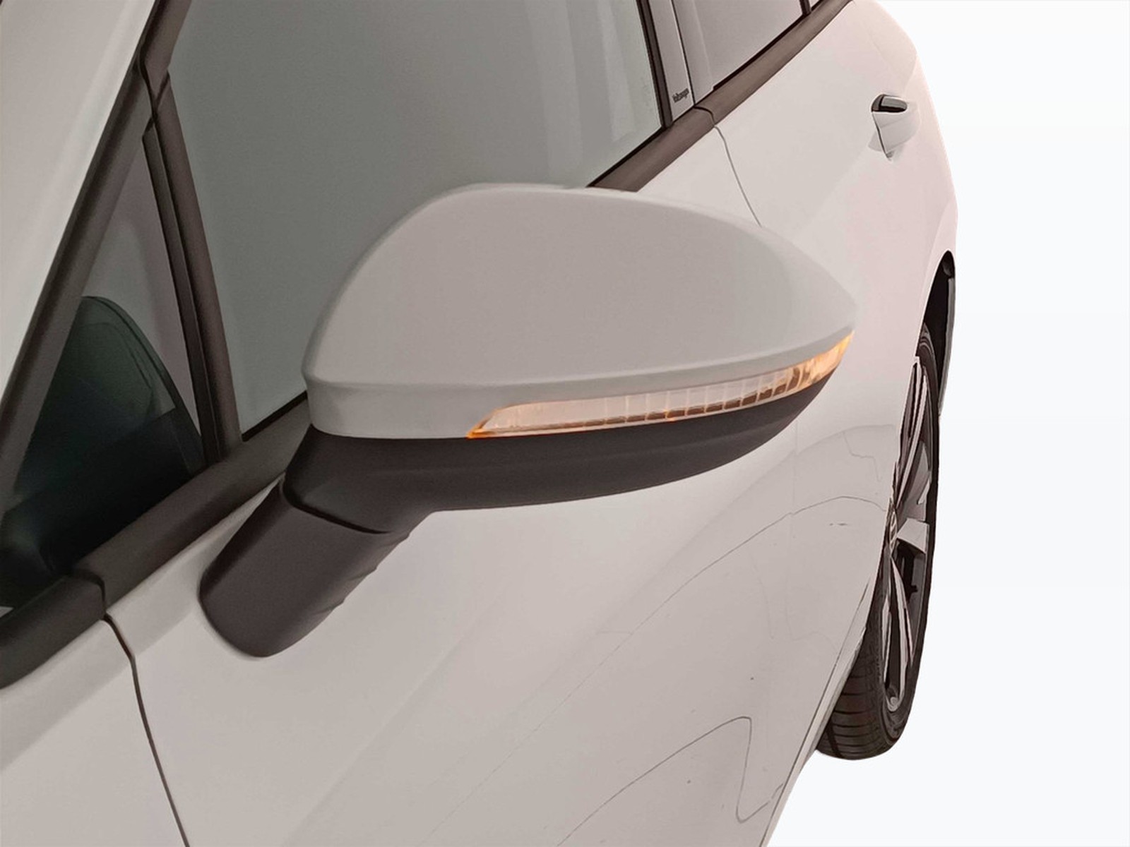 40 - Volkswagen Golf 1.5 tsi ehybrid 204cv edition plus dsg