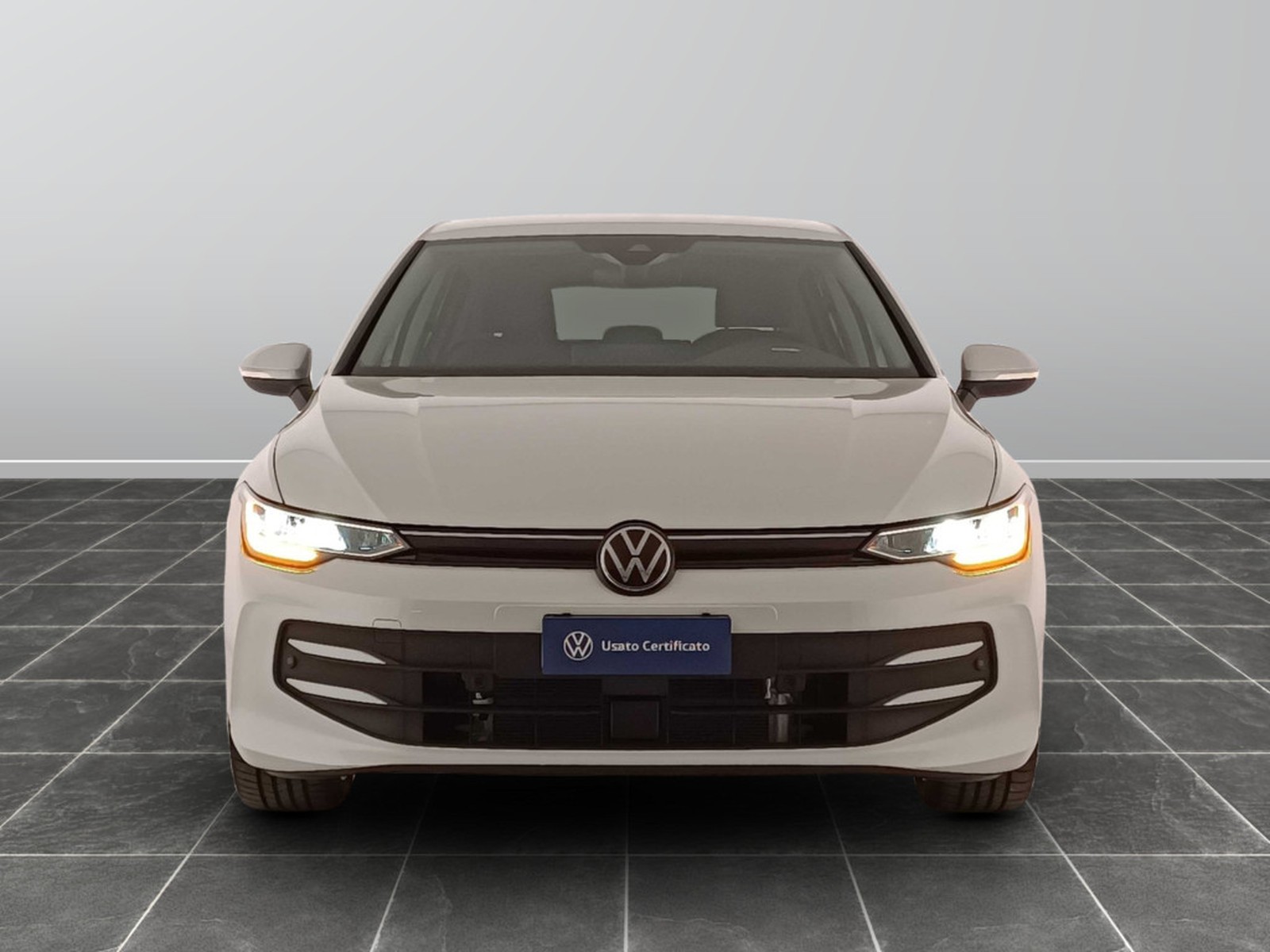 45 - Volkswagen Golf 1.5 tsi ehybrid 204cv edition plus dsg