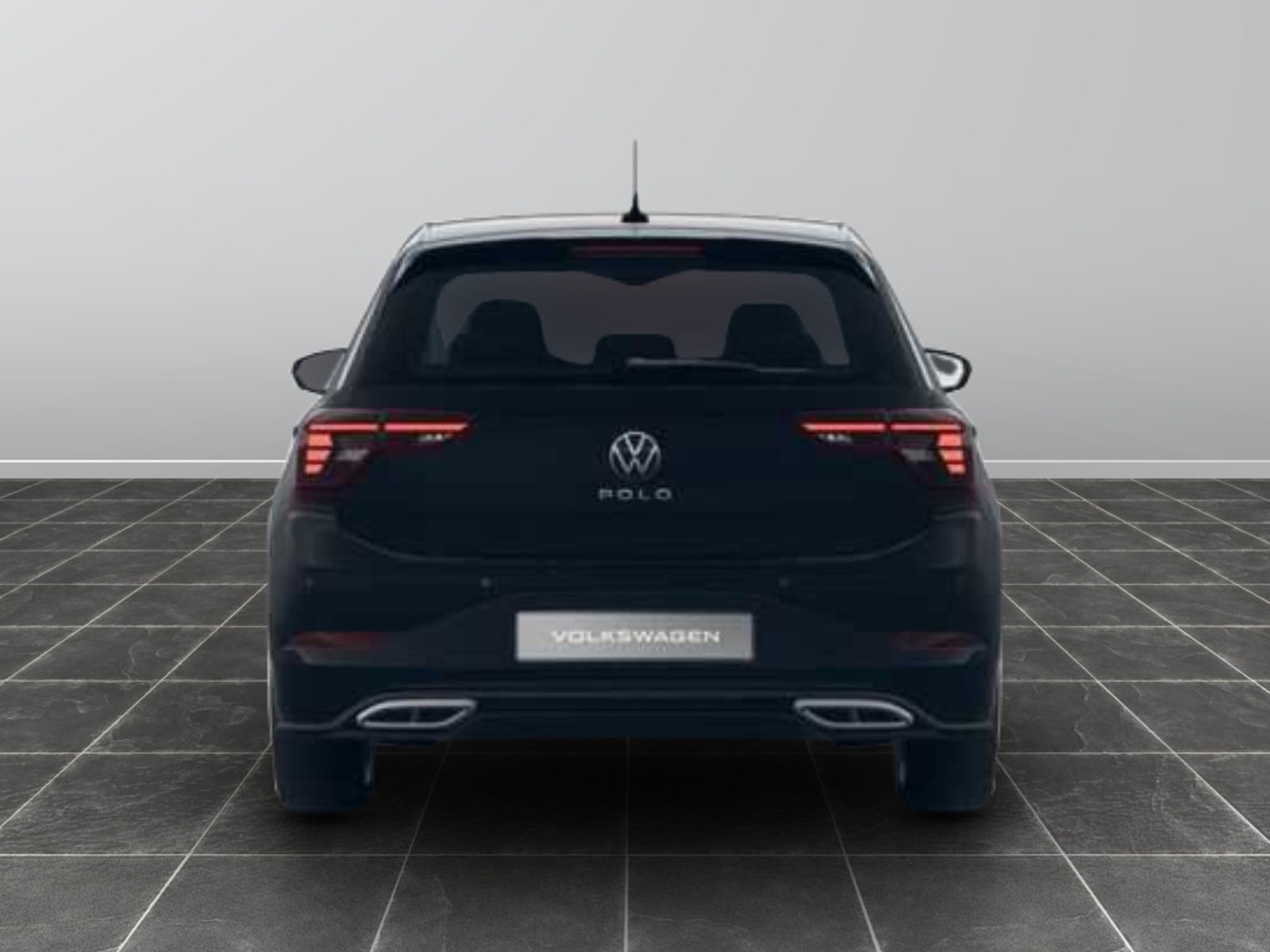 6 - Volkswagen Polo 1.0 tsi 95cv r-line plus