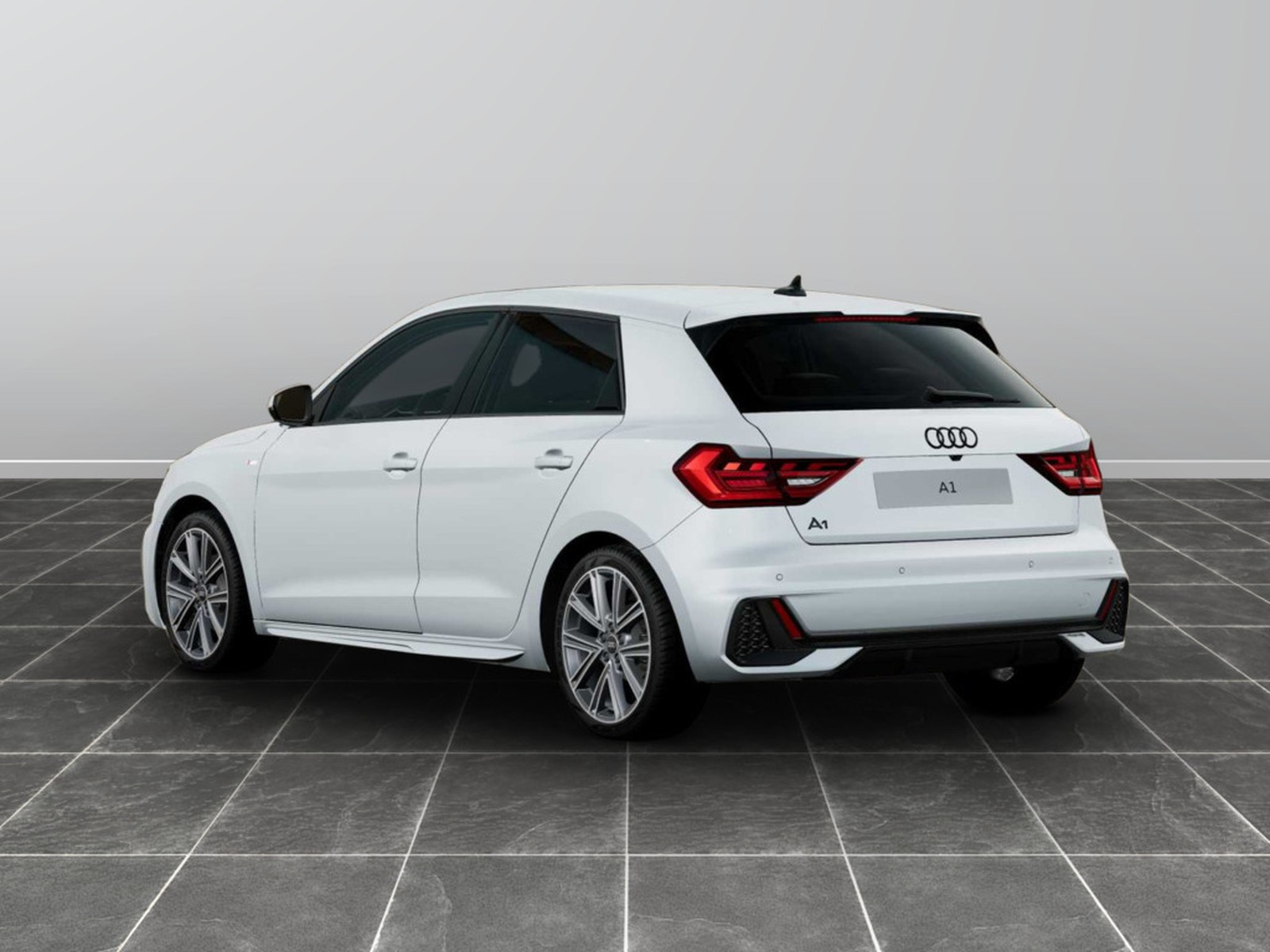 2 - Audi A1 sportback 30 1.0 tfsi 116cv s line edition