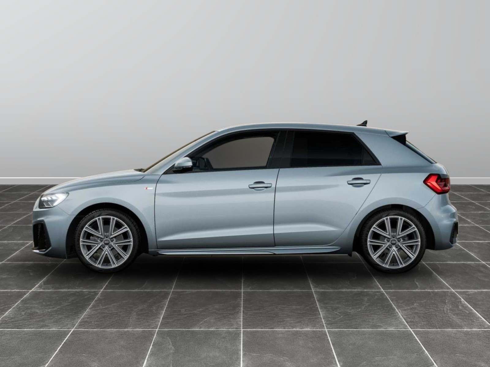 3 - Audi A1 sportback 30 1.0 tfsi 116cv s line edition