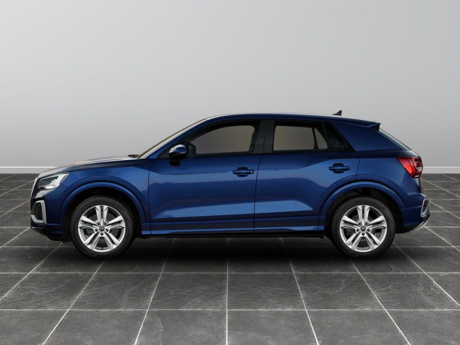 3 - Audi Q2 35 2.0 tdi business advanced s tronic