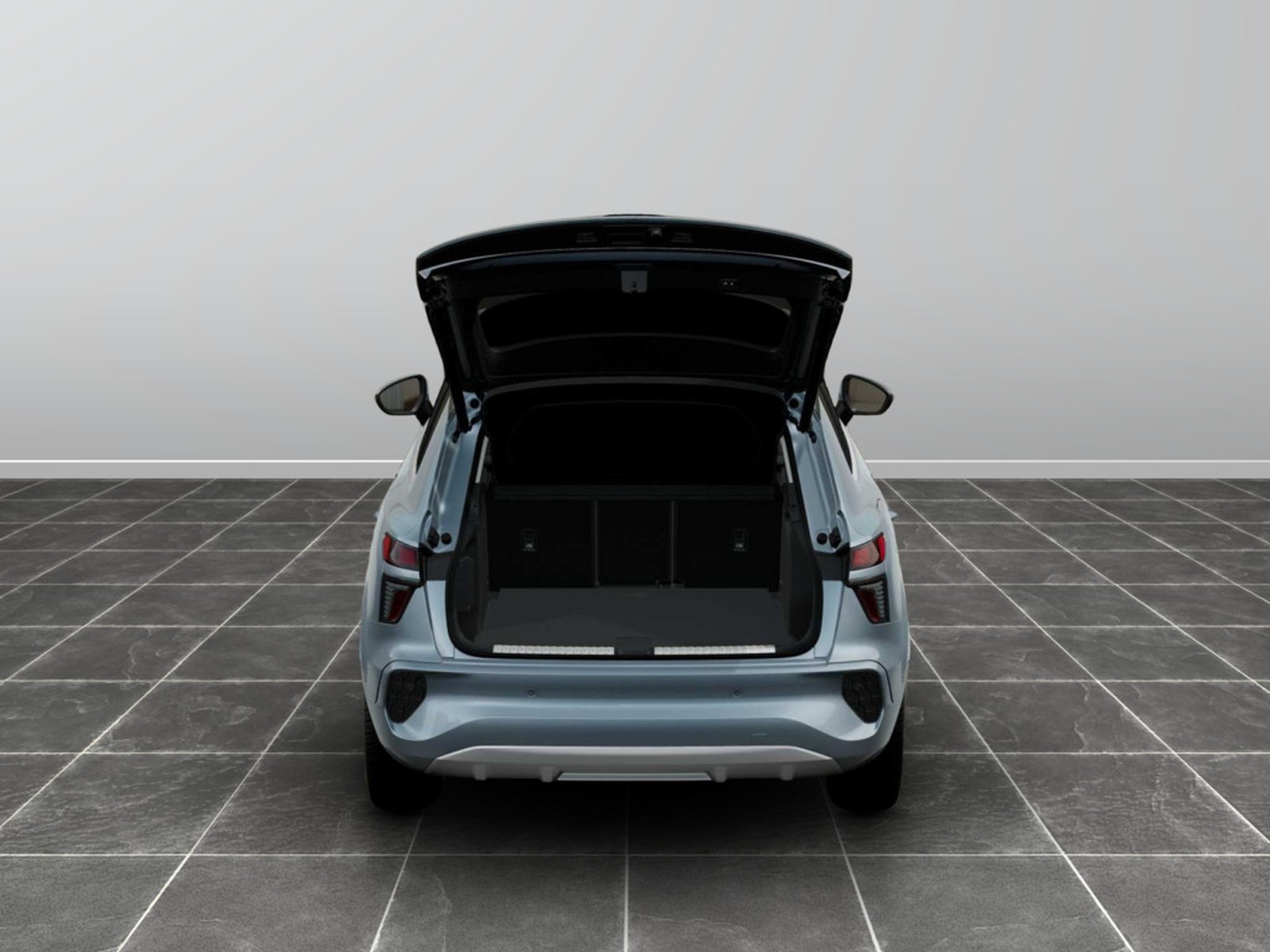 6 - Audi Q3 1.5 e-hybrid 272cv business advanced s tronic