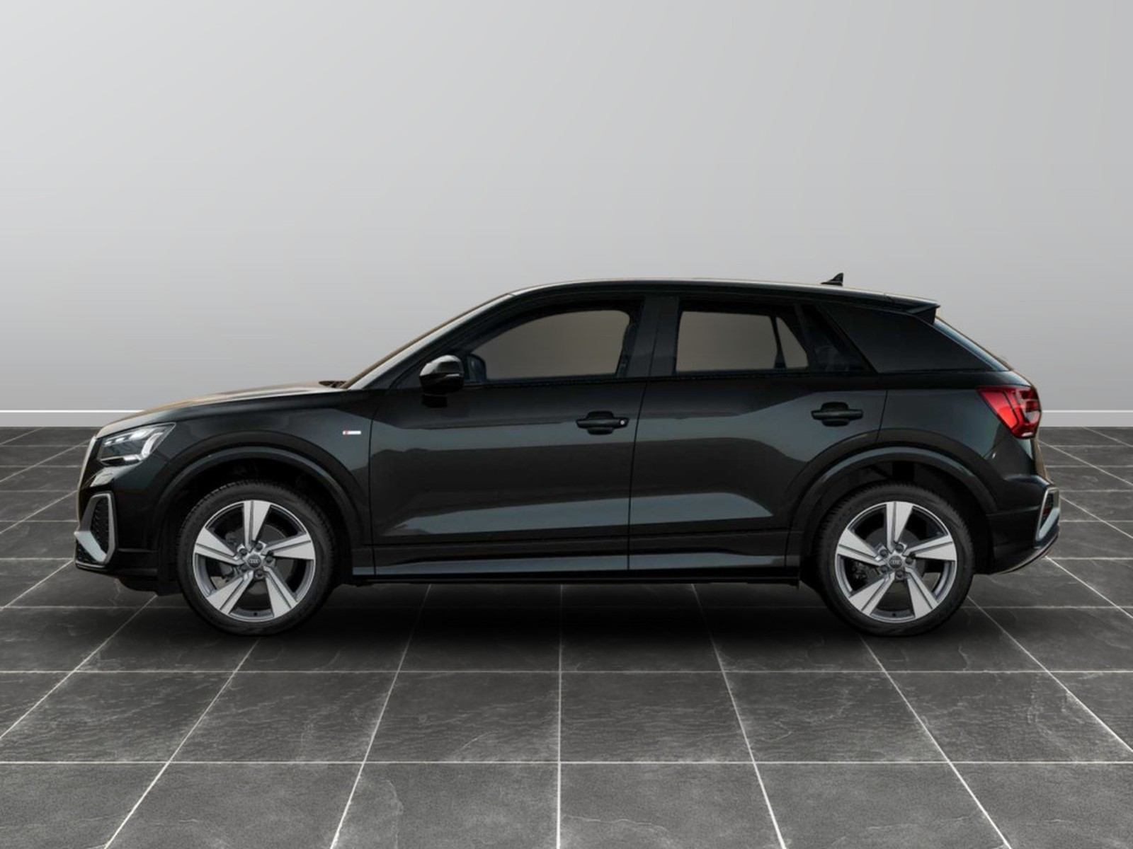 3 - Audi Q2 35 1.5 tfsi s line edition
