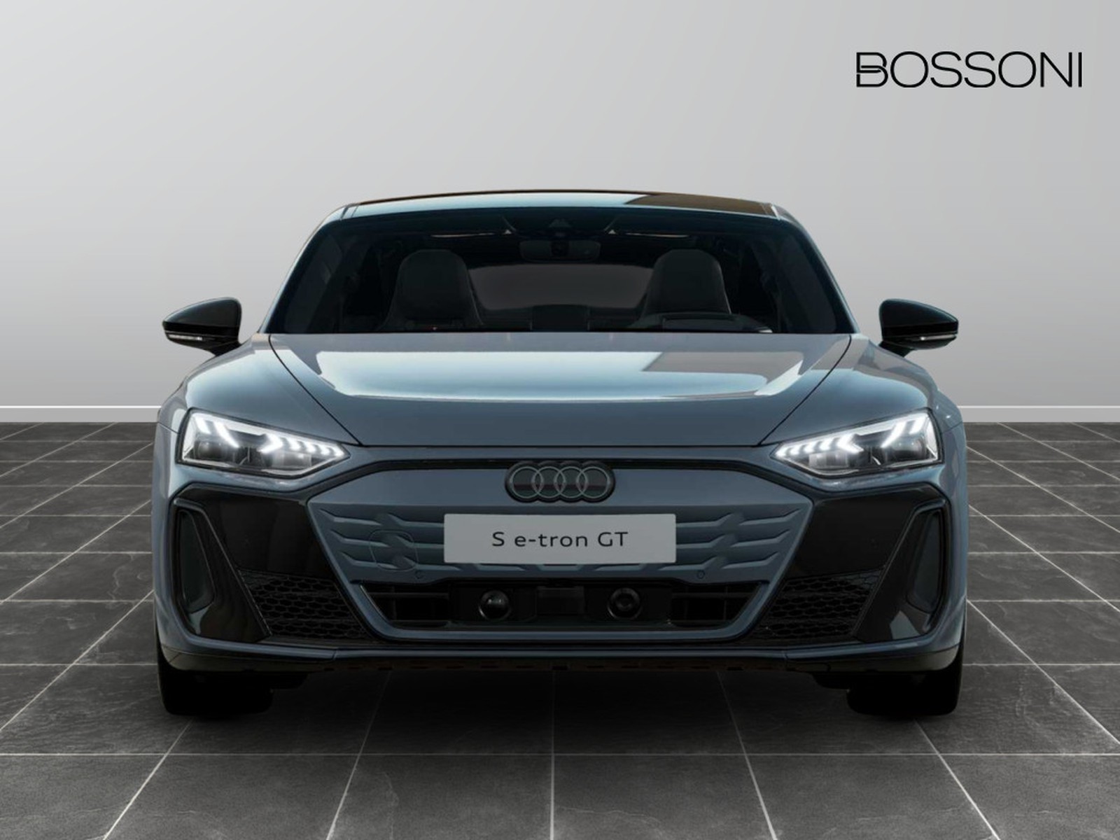 4 - Audi e-tron GT s quattro