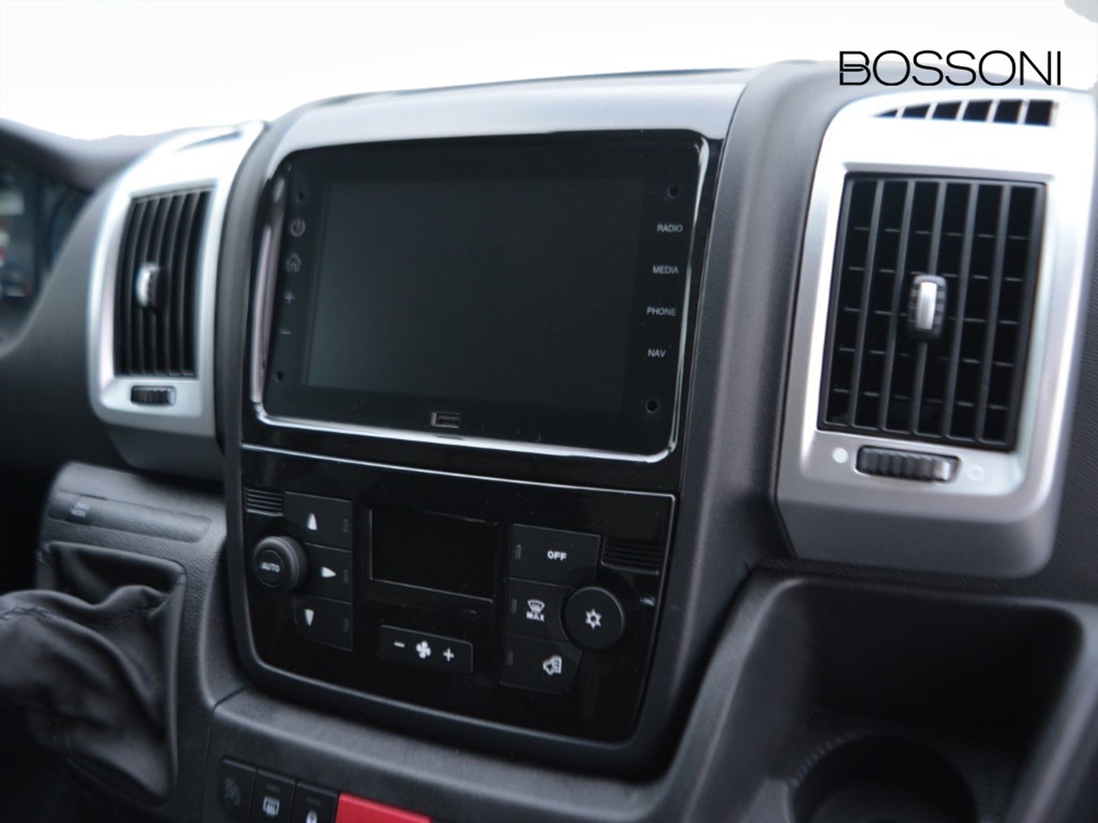 10 - Fiat Professional Ducato e 35 lh2 122cv 47kwh