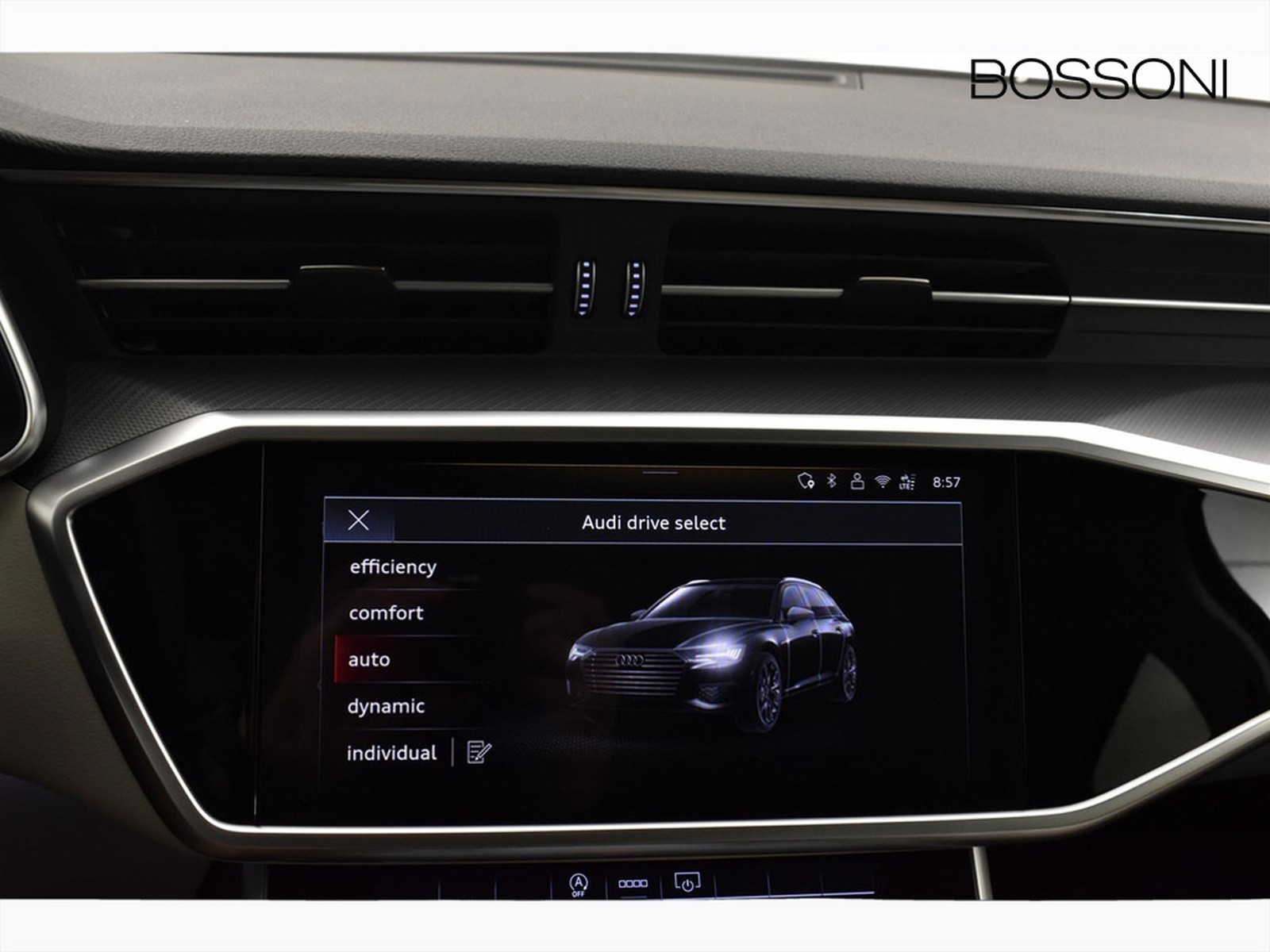 26 - Audi A6 avant 40 2.0 tdi mhev 12v business advanced quattro ultra s tronic