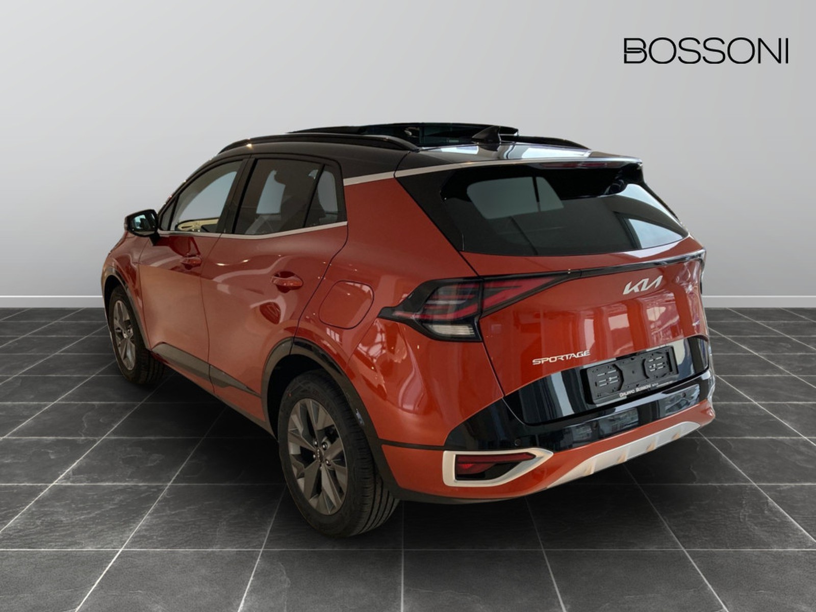 4 - Kia Sportage 1.6 t-gdi hev 210cv gt-line sunroof pack at6