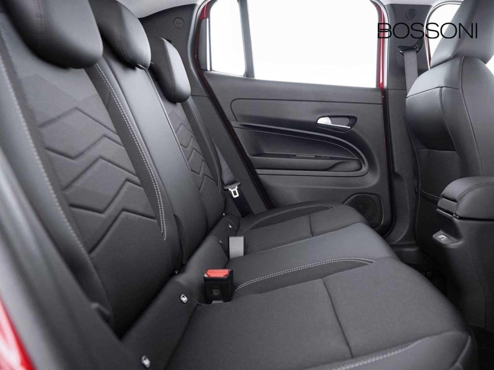 9 - Jeep Avenger 1.2 turbo 100cv altitude fwd