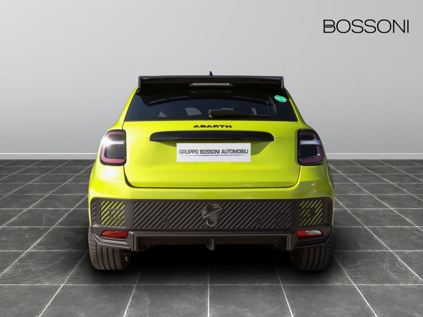 5 - Abarth 600e 54kwh turismo