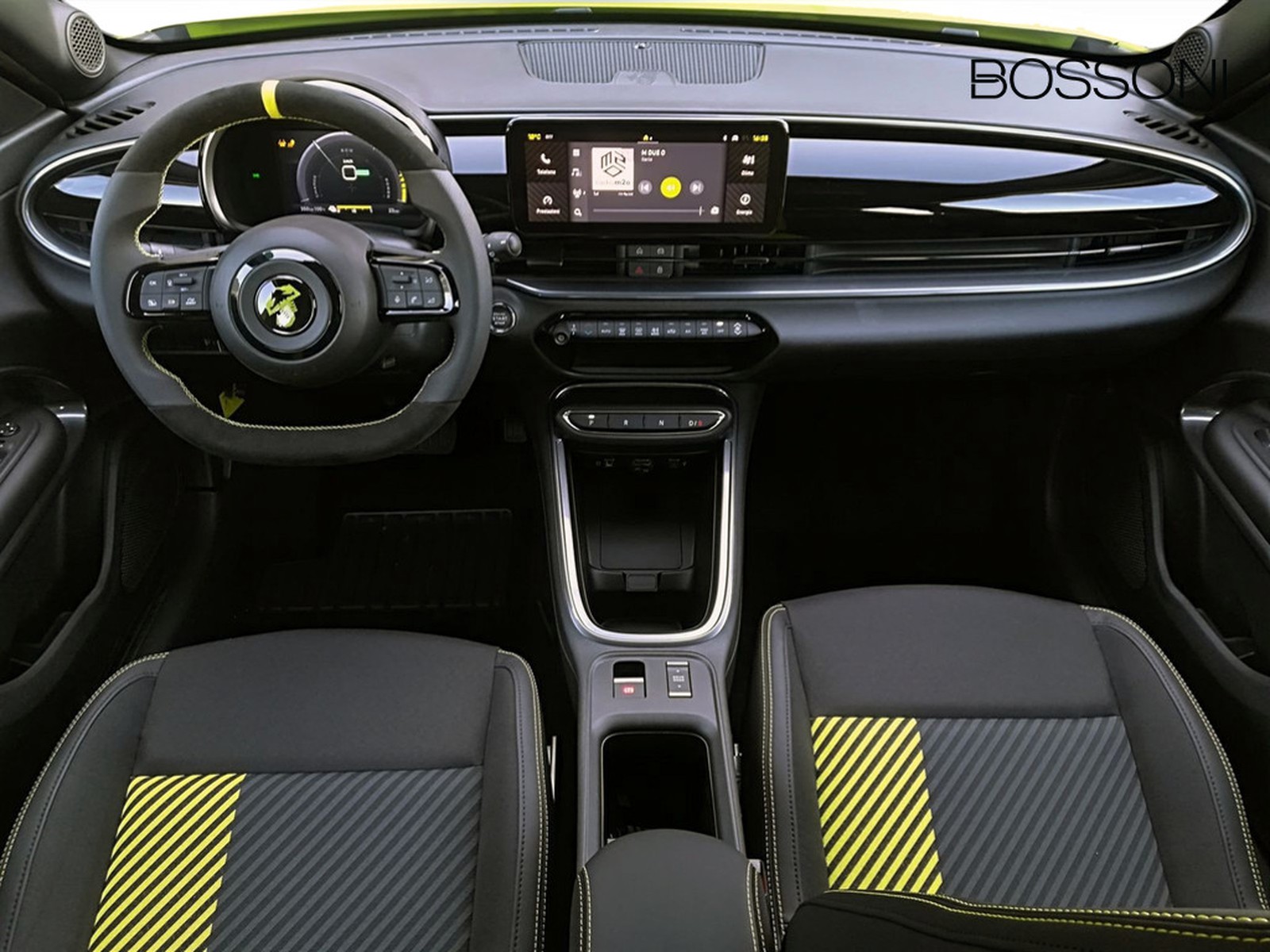 8 - Abarth 600e 54kwh turismo