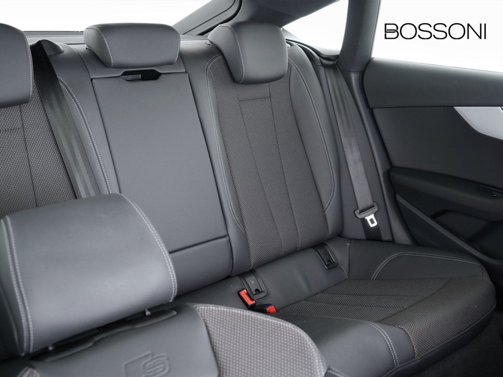 22 - Audi A5 sportback 40 2.0 tdi mhev 204cv s line edition quattro s tronic