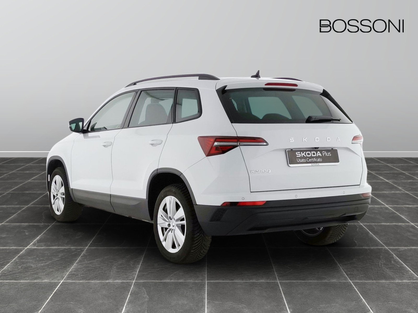 4 - Skoda Karoq 1.0 tsi act 115cv executive