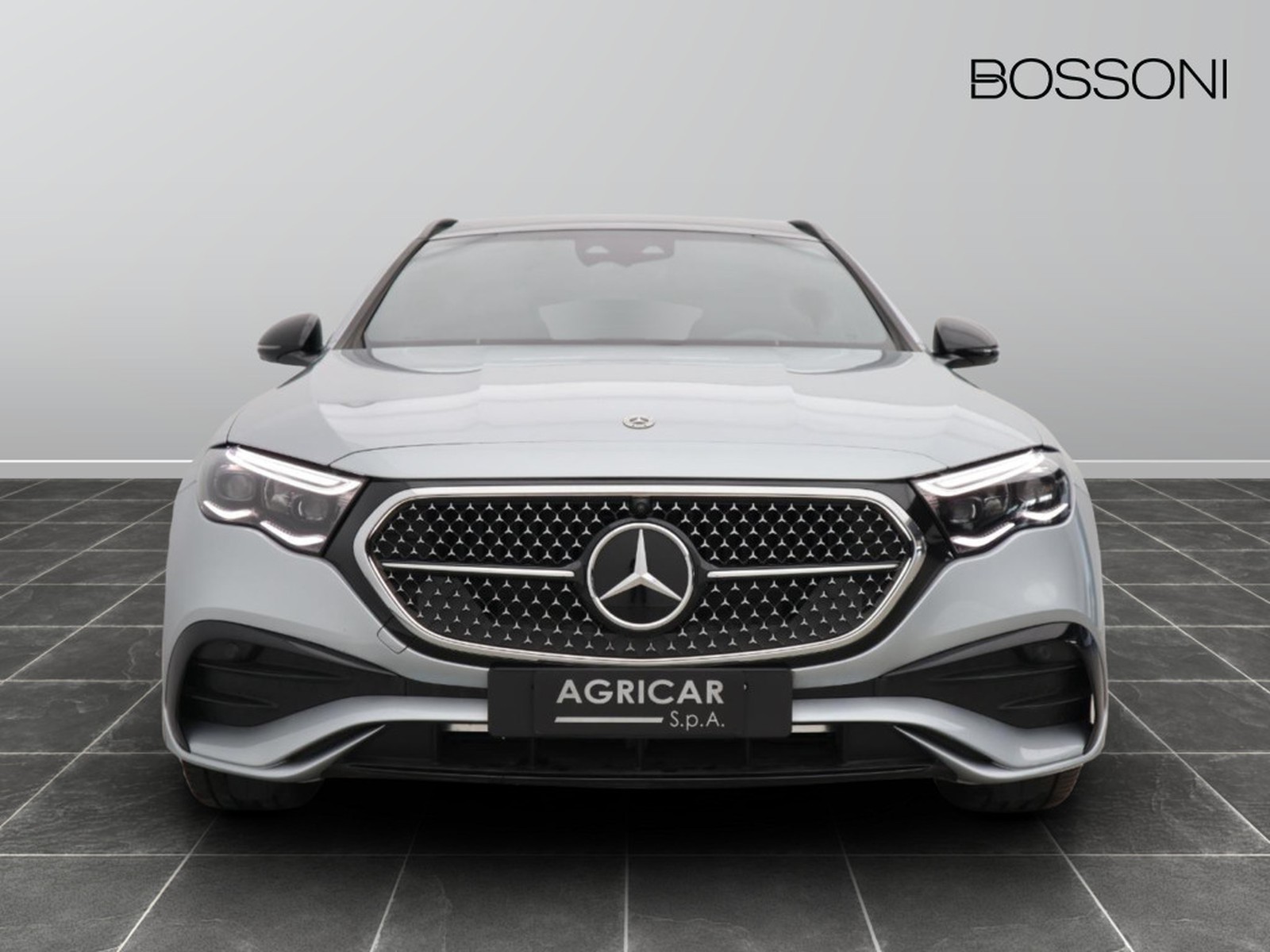 2 - Mercedes Classe E station wagon 300 de plug in hybrid amg line advanced plus 4matic 9g-tronic