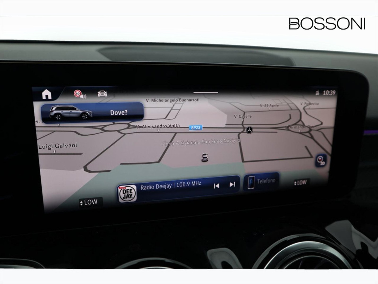 11 - Mercedes GLB 200 d amg line premium 8g-dct