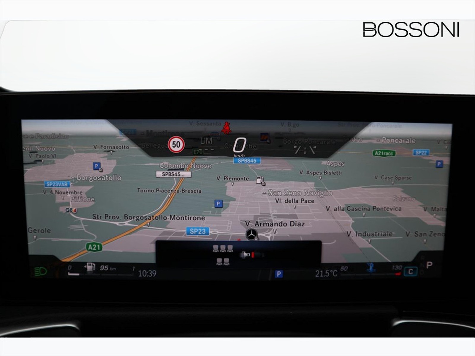 17 - Mercedes GLB 200 d amg line premium 8g-dct