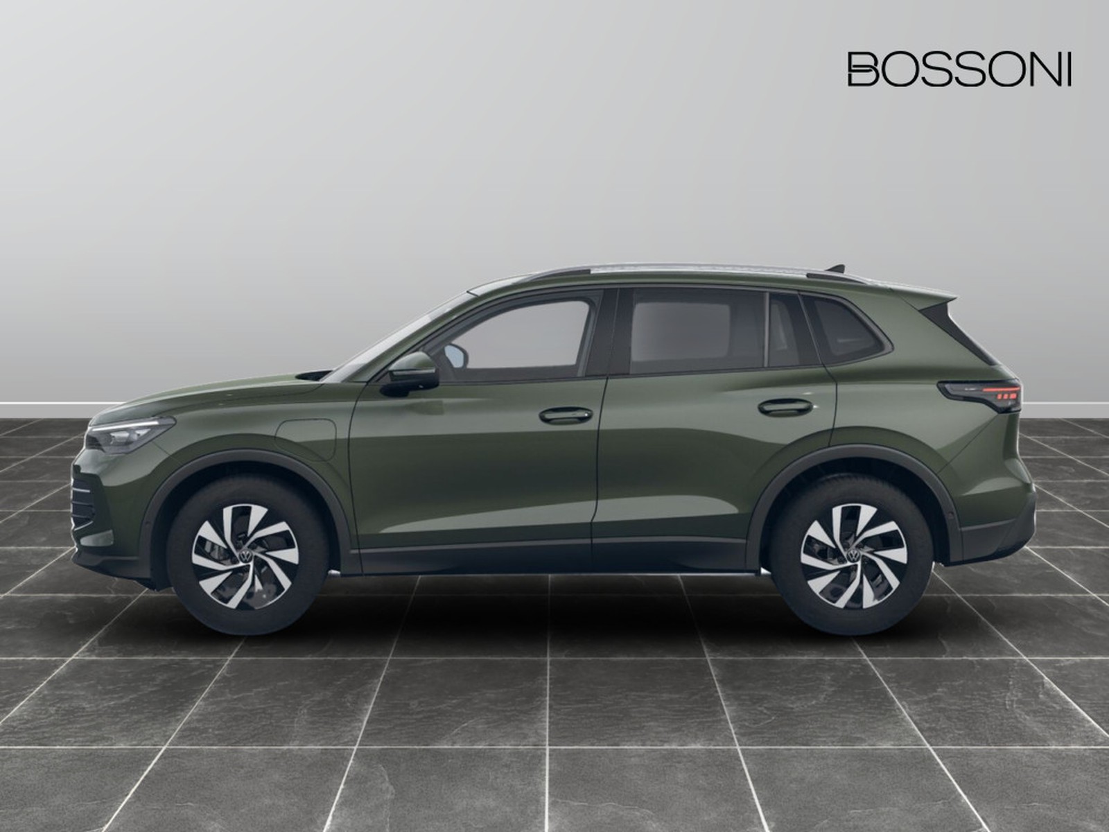 2 - Volkswagen Tiguan 1.5 tsi ehybrid 204cv edition plus dsg