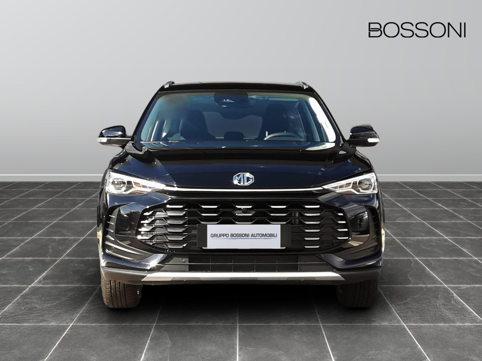 2 - Mg ZS 1.5 hybrid+ comfort auto