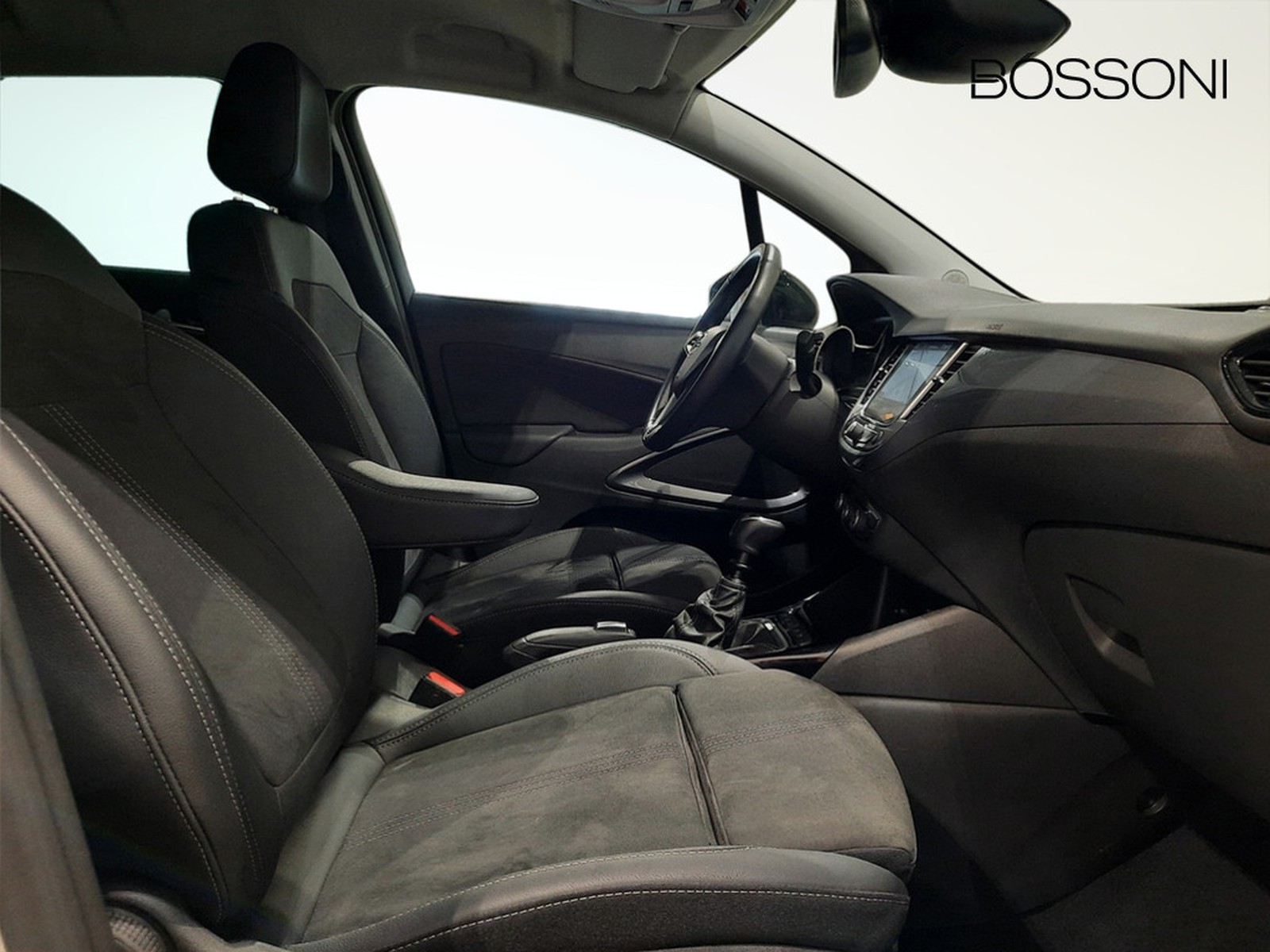 8 - Opel Crossland 1.2 110cv ultimate s&s