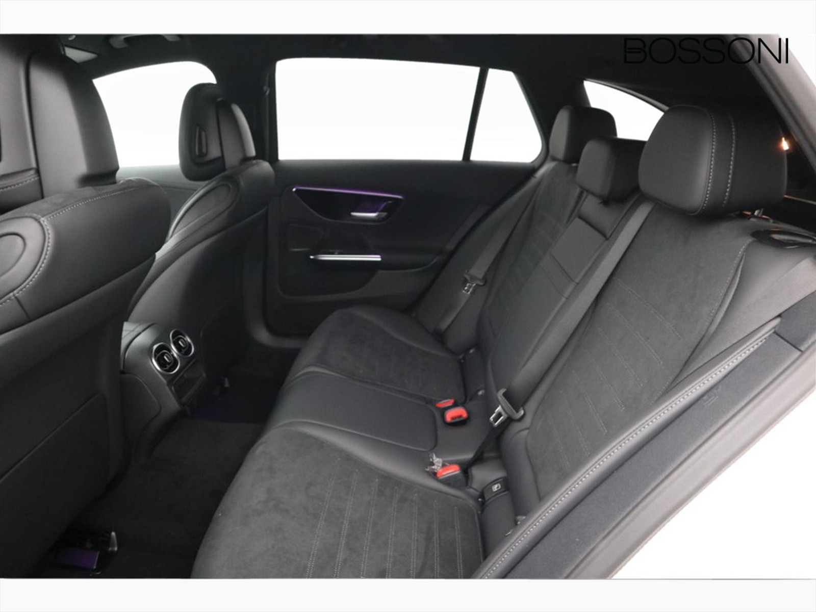 8 - Mercedes Classe C station wagon 200 d mild hybrid amg line advanced 9g-tronic