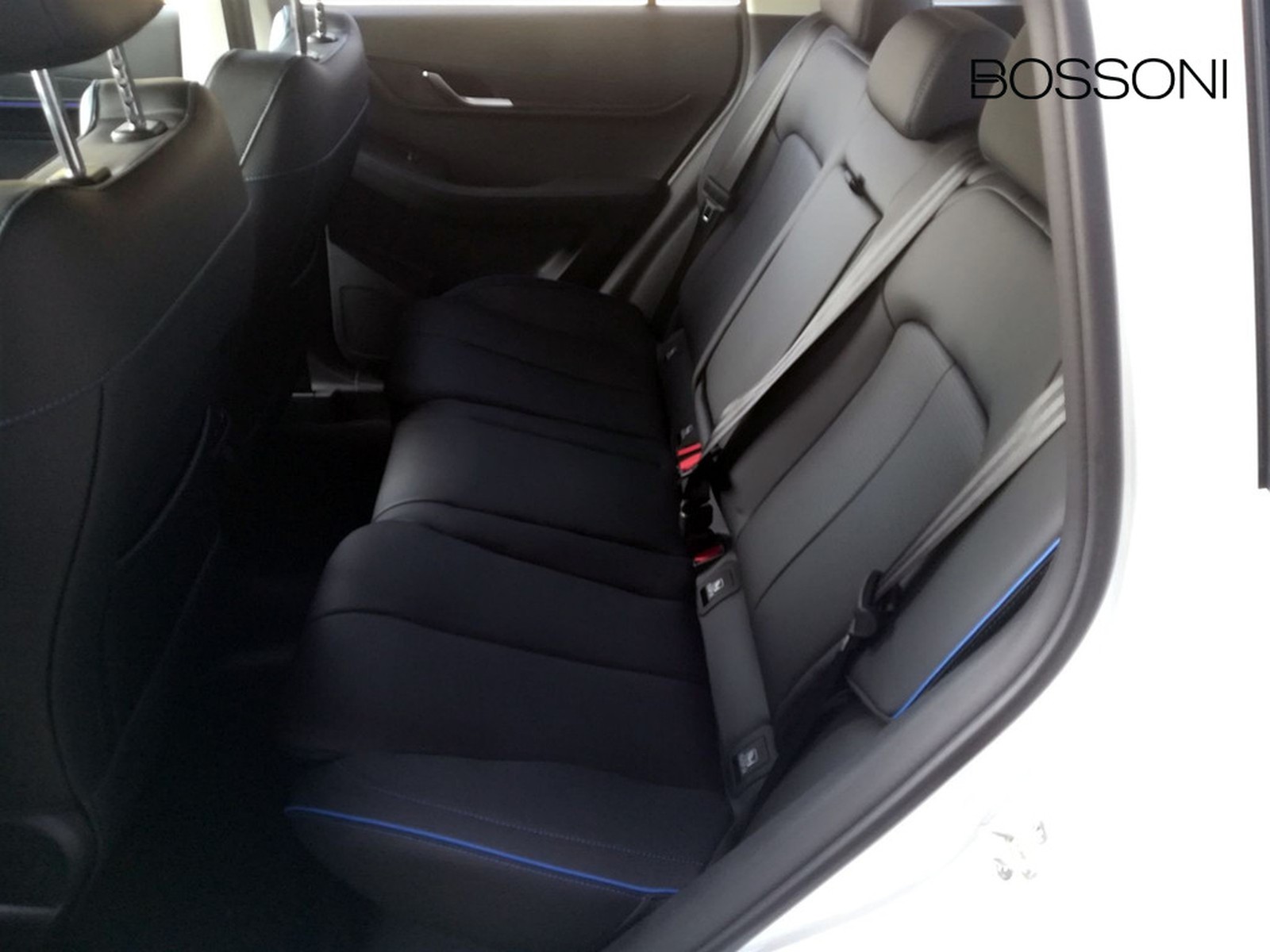 12 - Jaecoo 5 60,9kwh exclusive 2wd