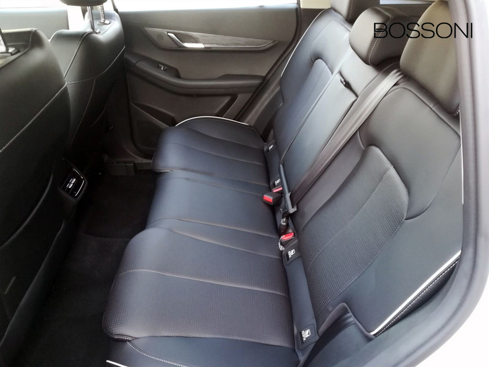 12 - Jaecoo 5 1.6 tgdi exclusive 2wd 7dct