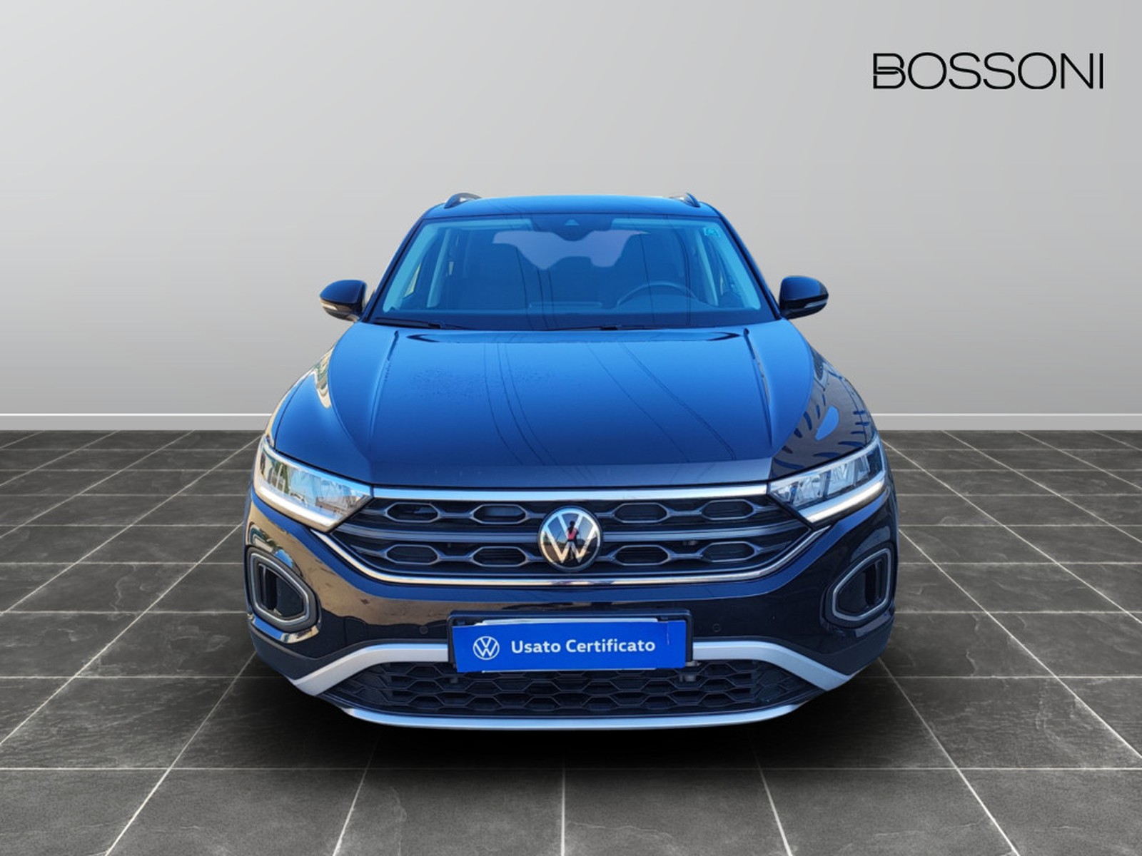 2 - Volkswagen T-Roc 2.0 tdi scr 115cv style