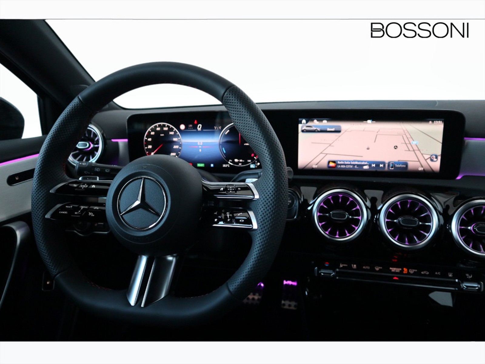 12 - Mercedes Classe A 250 e plug-in-hybrid amg line advanced plus speedshift dct amg 8g