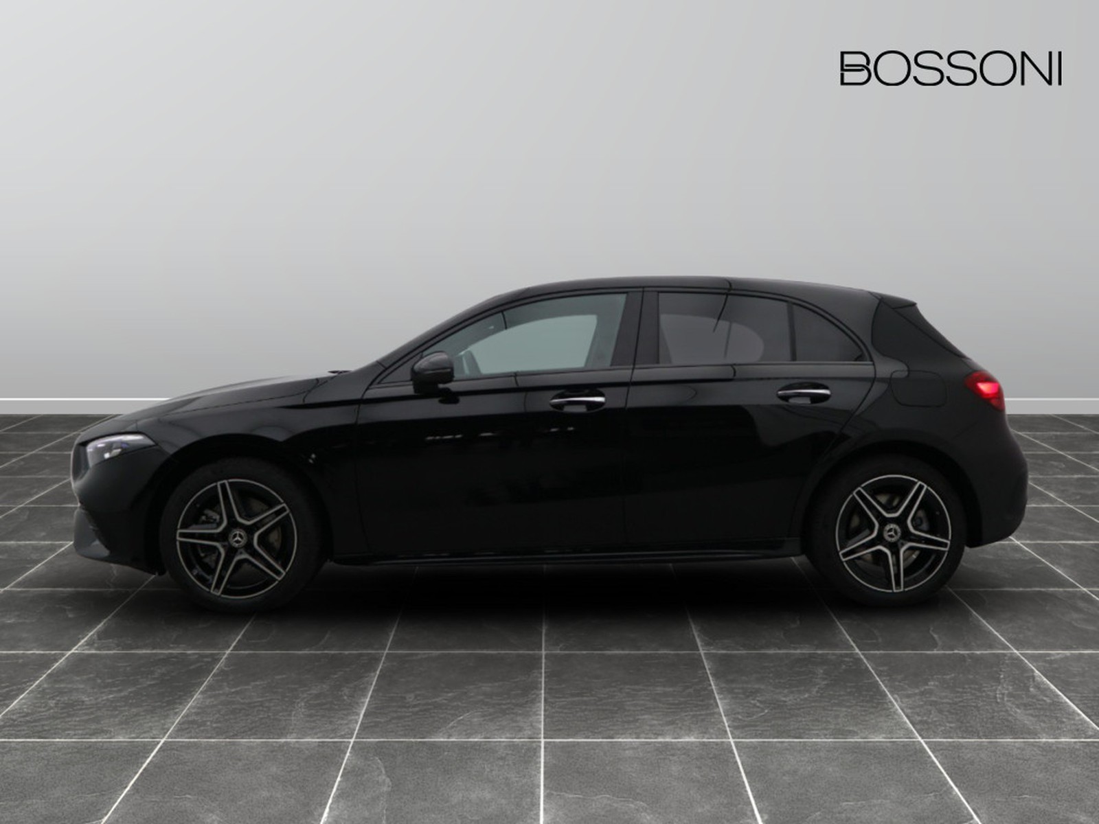 3 - Mercedes Classe A 250 e plug-in-hybrid amg line premium speedshift dct amg 8g