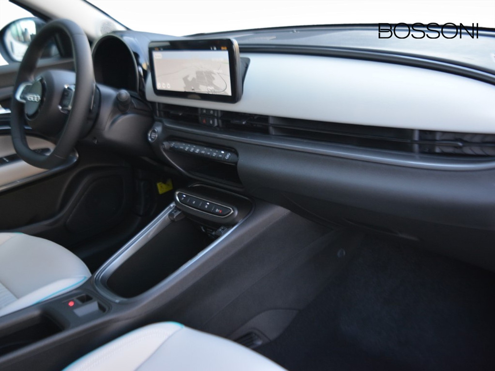 8 - Fiat 600 1.2 hybrid 110cv la prima ii edct