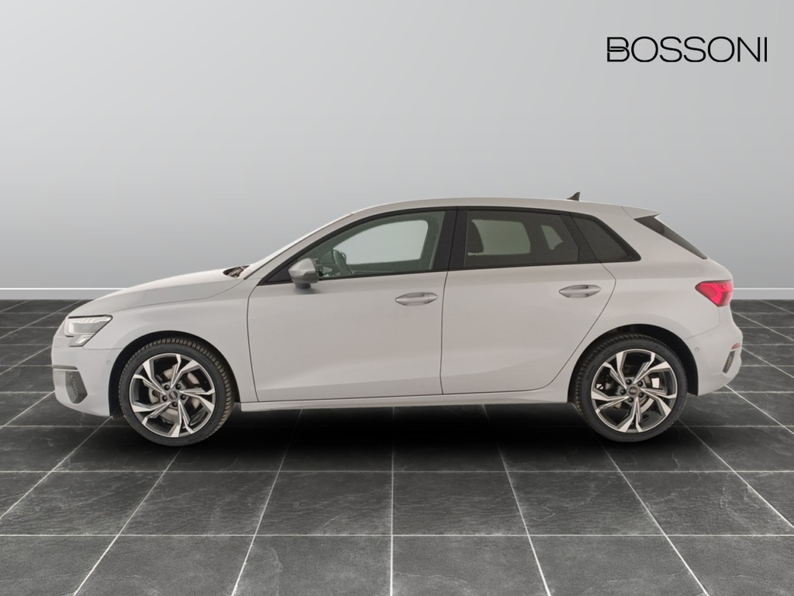 3 - Audi A3 sportback 30 2.0 tdi business advanced s tronic