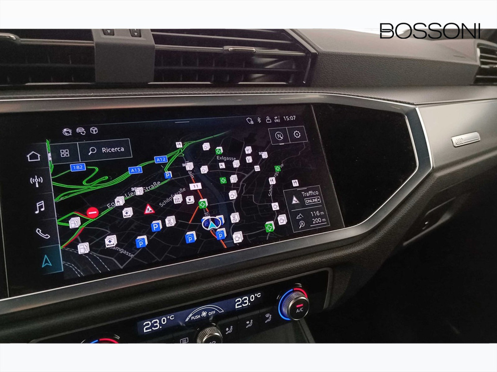 9 - Audi Q3 35 2.0 tdi s line edition s tronic