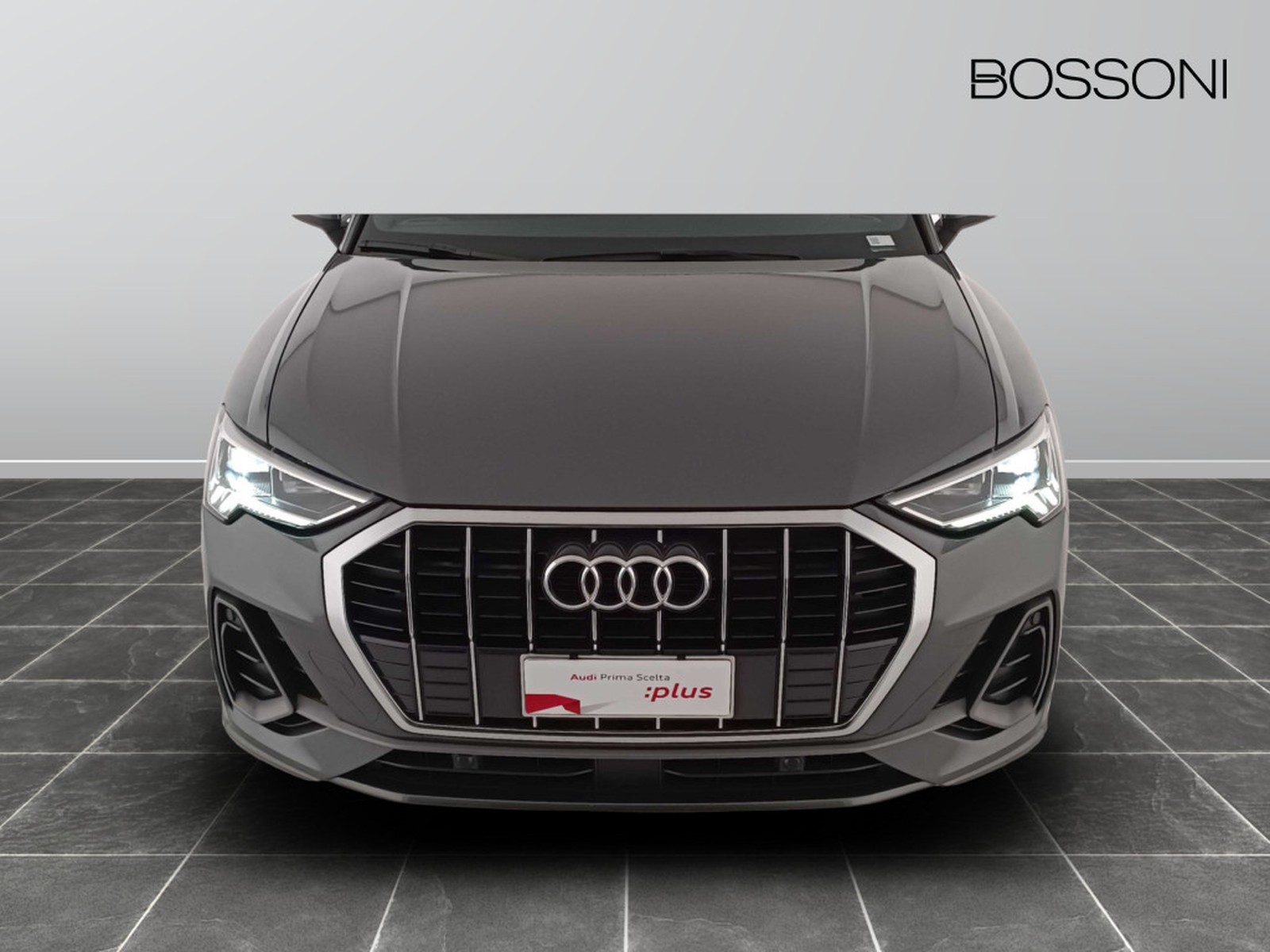 39 - Audi Q3 35 2.0 tdi s line edition s tronic