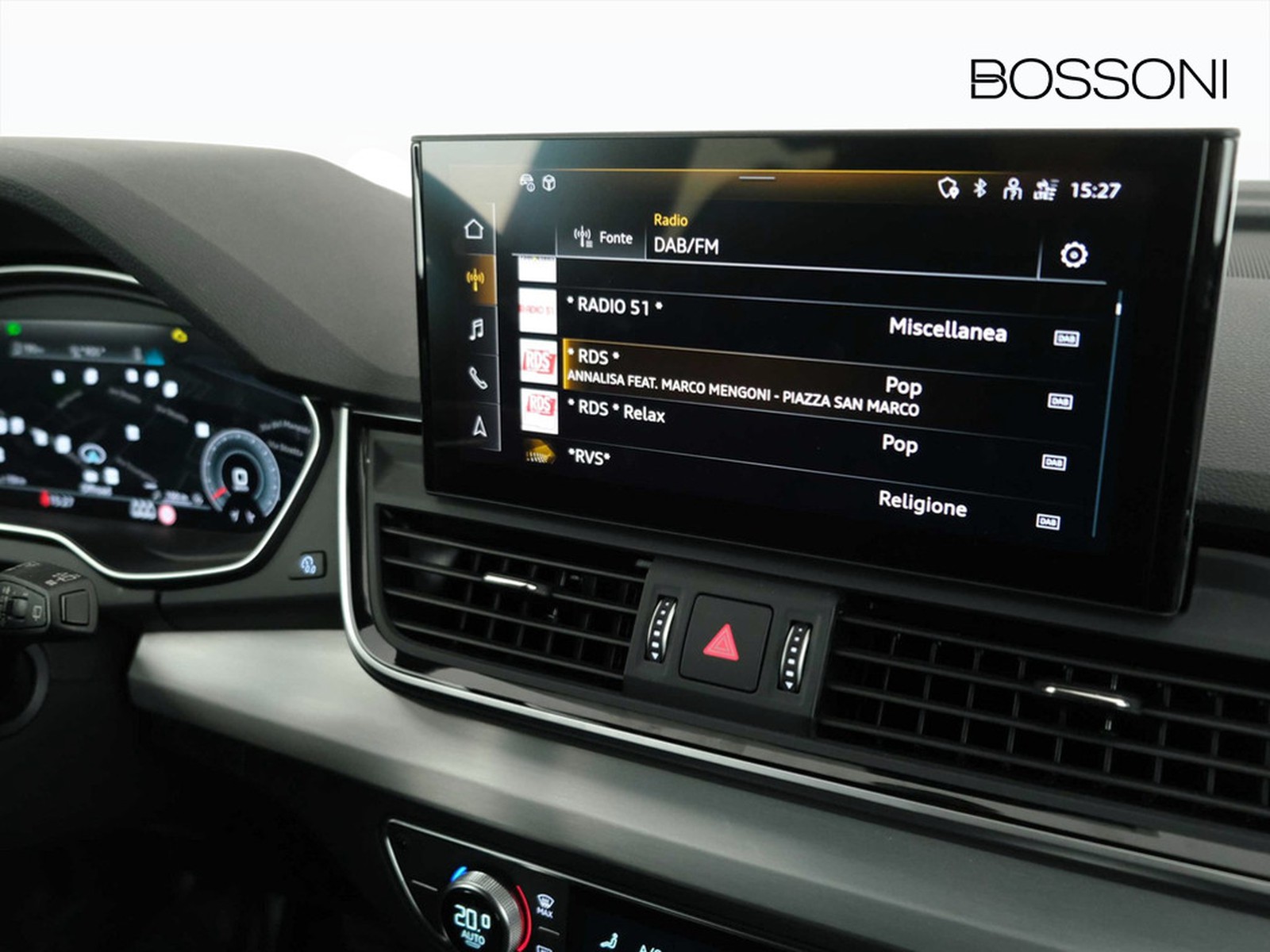 22 - Audi Q5 sportback 40 2.0 tdi mhev 12v s line quattro s tronic