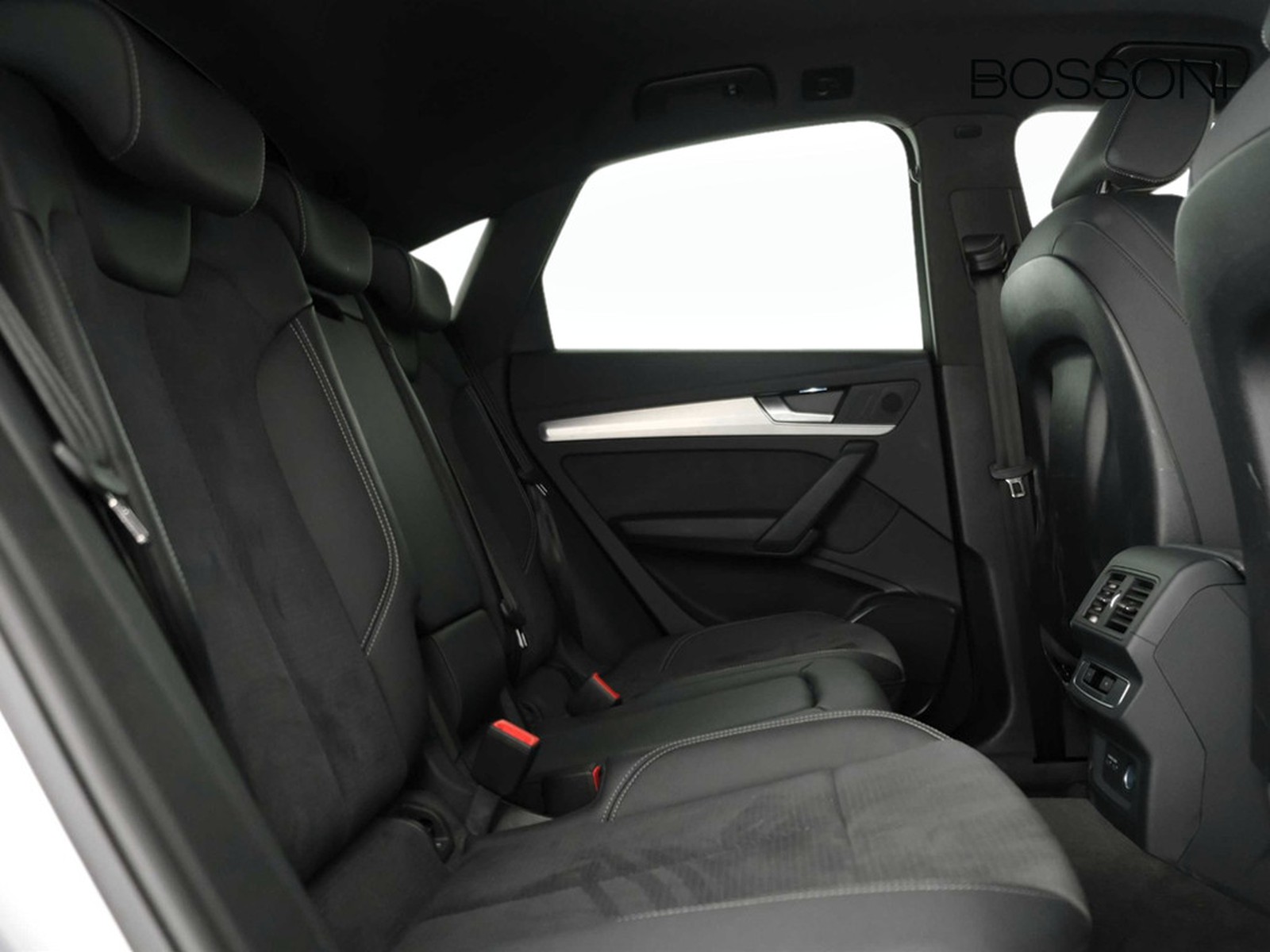 34 - Audi Q5 sportback 40 2.0 tdi mhev 12v s line quattro s tronic