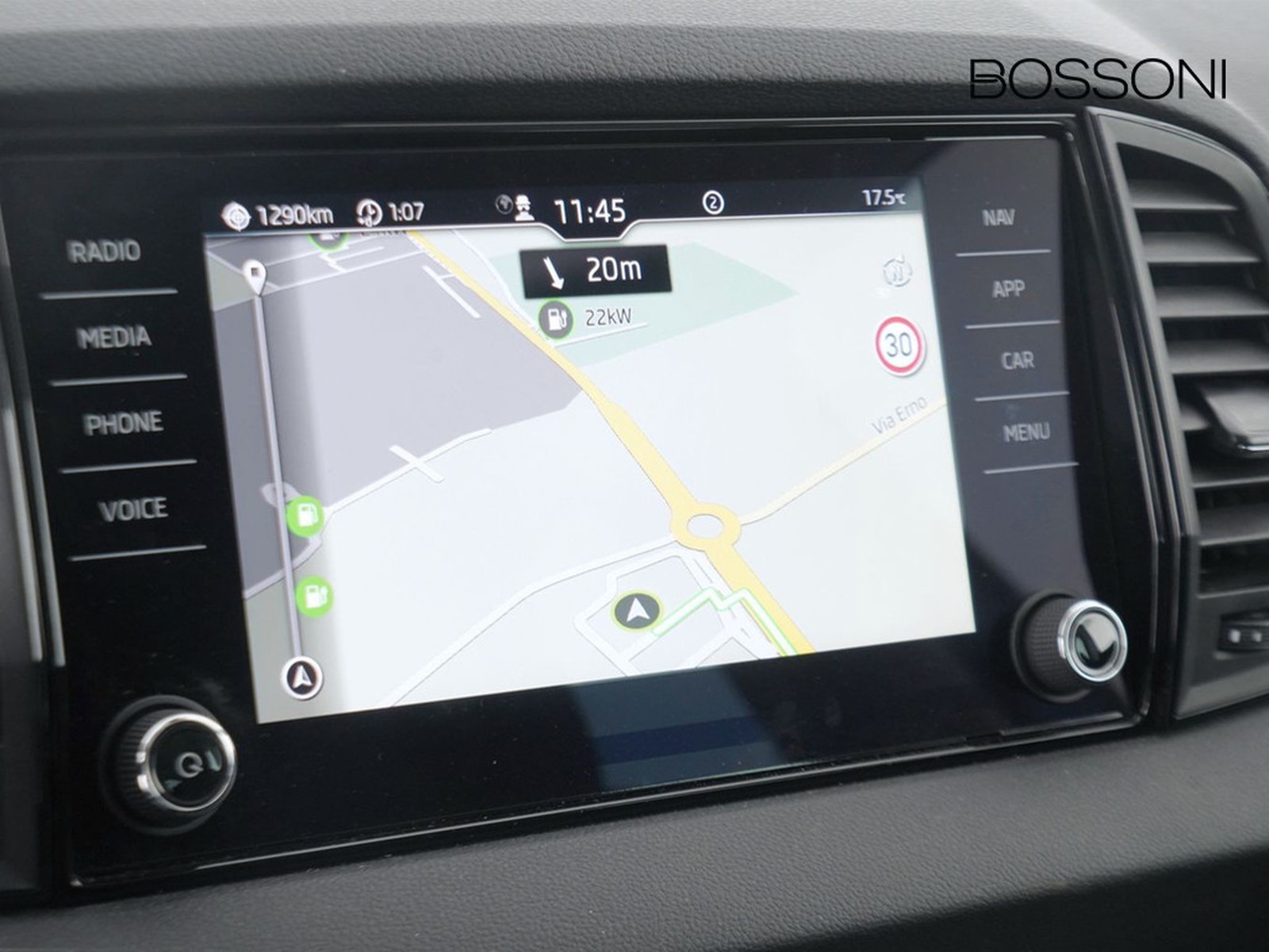 29 - Skoda Karoq 1.5 tsi act executive dsg