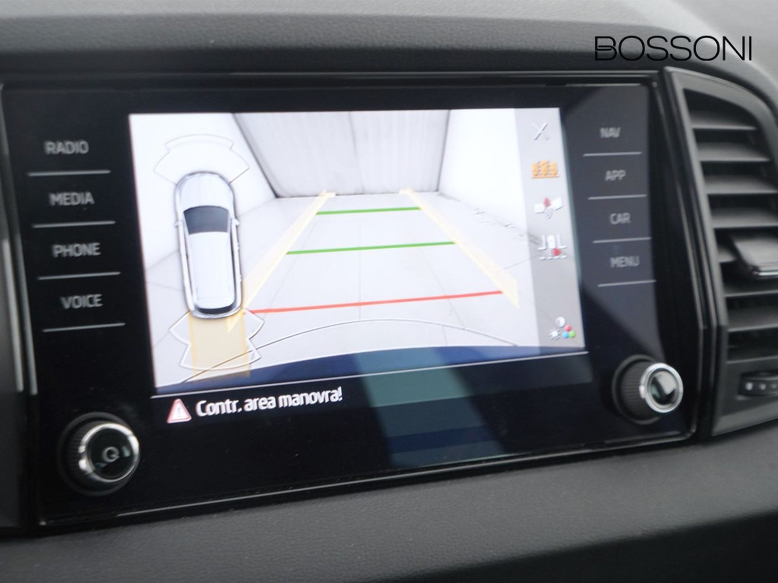 30 - Skoda Karoq 1.5 tsi act executive dsg