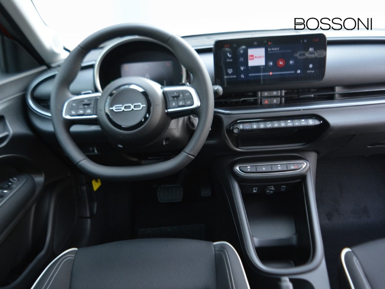 9 - Fiat 600 1.2 hybrid 110cv pop edct