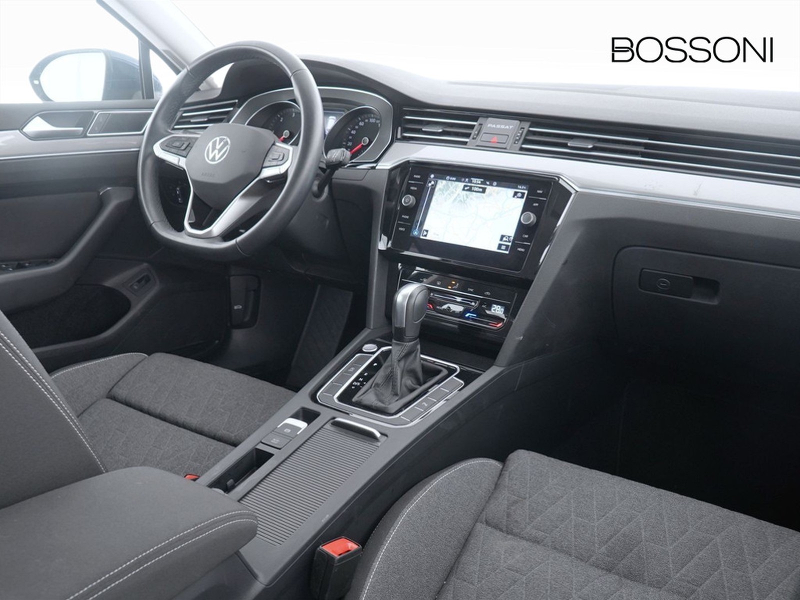 6 - Volkswagen Passat variant 2.0 tdi scr evo 150cv business dsg