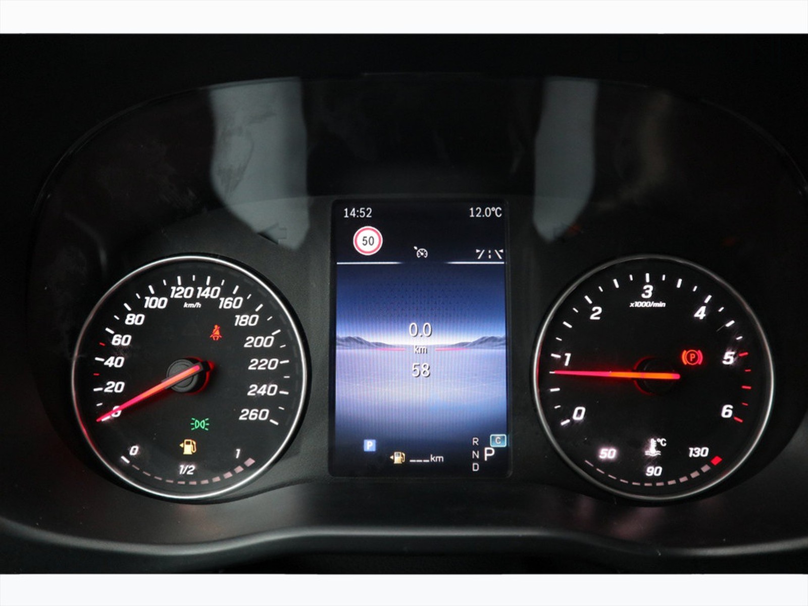 9 - Mercedes Vans Vito mixto 114 cdi long select 4x4 9g-tronic