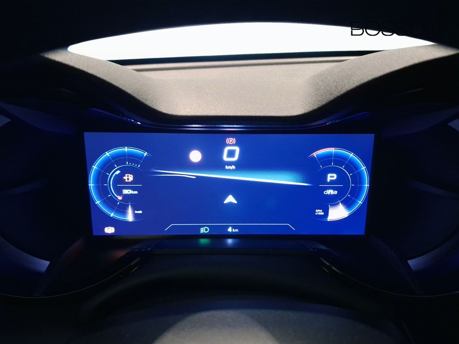 10 - Alfa Romeo Junior 1.2 hybrid 145cv ibrida edct6