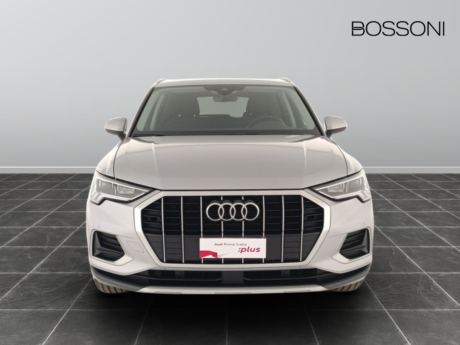 2 - Audi Q3 35 2.0 tdi business advanced s tronic