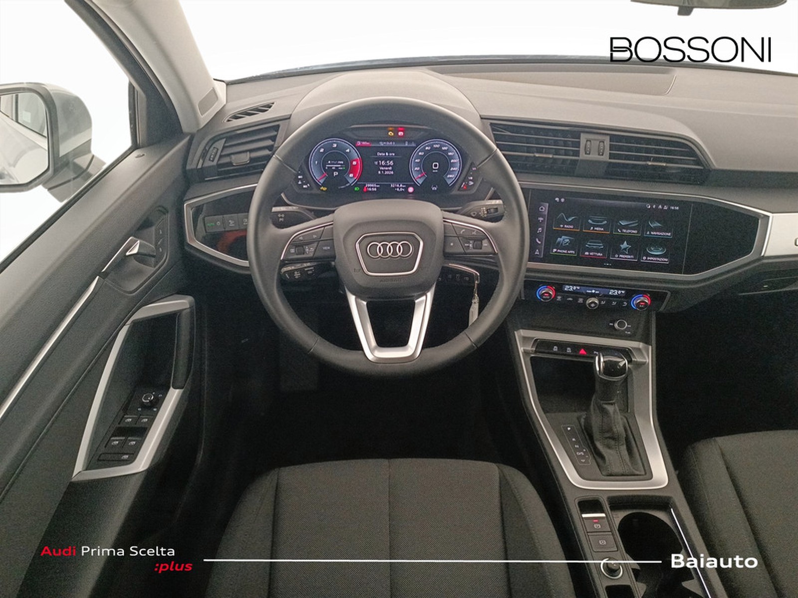 8 - Audi Q3 35 2.0 tdi business advanced s tronic